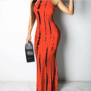 Long fitted maxi dress